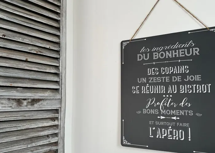 La Vue De La Calade